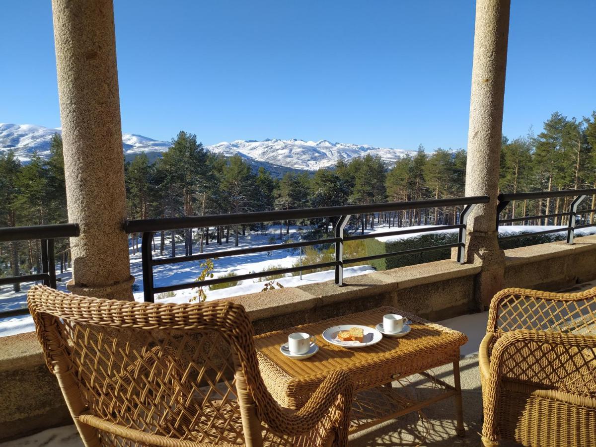 Parador De Gredos Navarredonda de Gredos Exterior foto