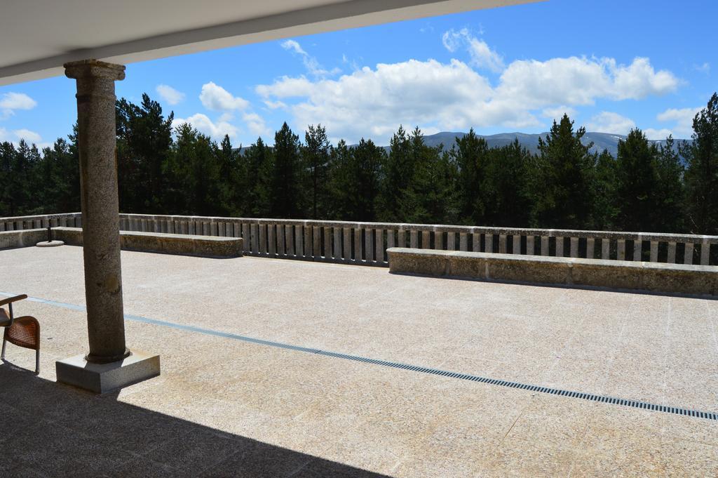 Parador De Gredos Navarredonda de Gredos Exterior foto