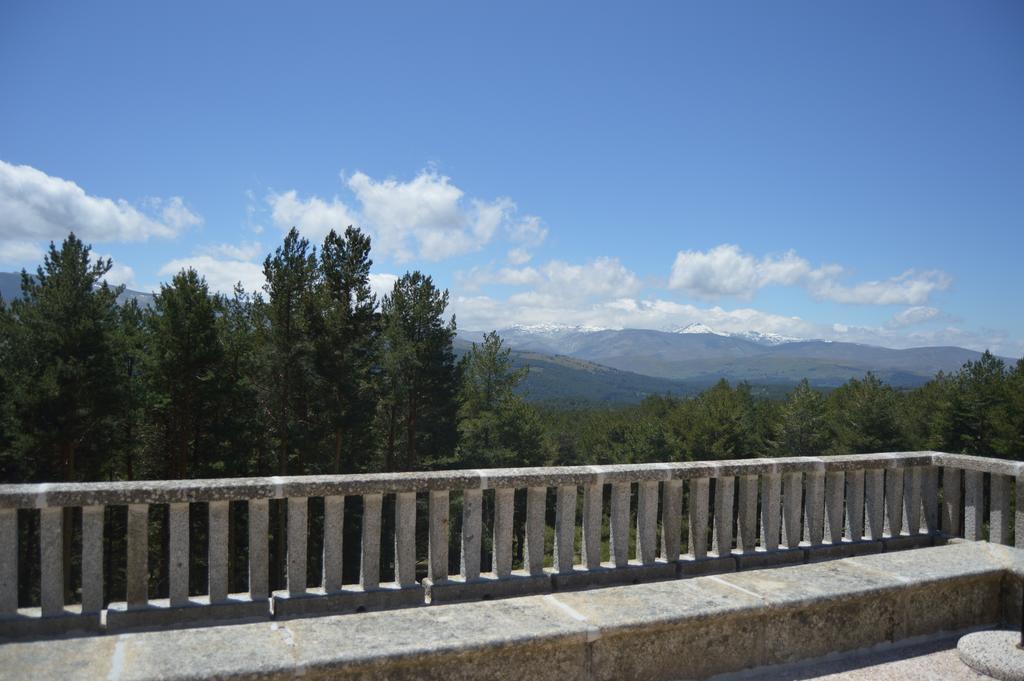 Parador De Gredos Navarredonda de Gredos Exterior foto
